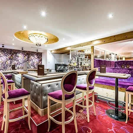 Vierjahreszeiten Tux