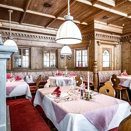 Vierjahreszeiten Tux