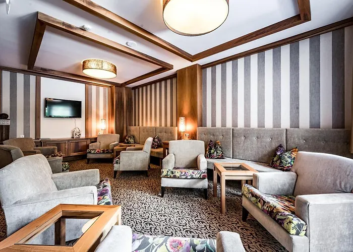 Vierjahreszeiten Szálloda 4*