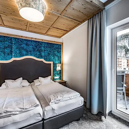 Vierjahreszeiten Hotel Tux