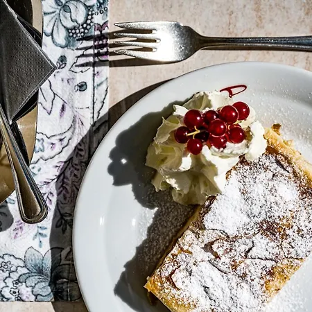 Hotel Vierjahreszeiten 4*