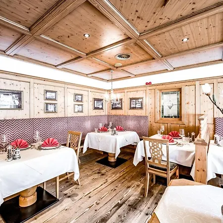 Hotel Vierjahreszeiten 4*