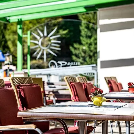 Vierjahreszeiten 4* Tux