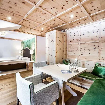 Vierjahreszeiten 4* Tux