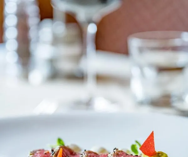 Hotel Vierjahreszeiten Tux